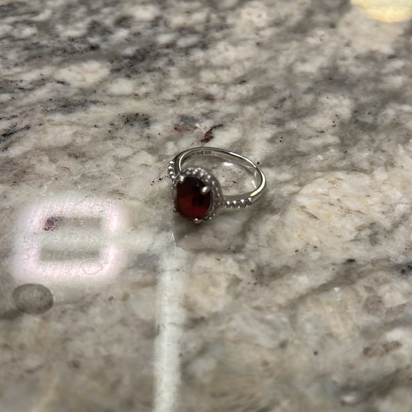 Ruby silver ring - Picture 5 of 8
